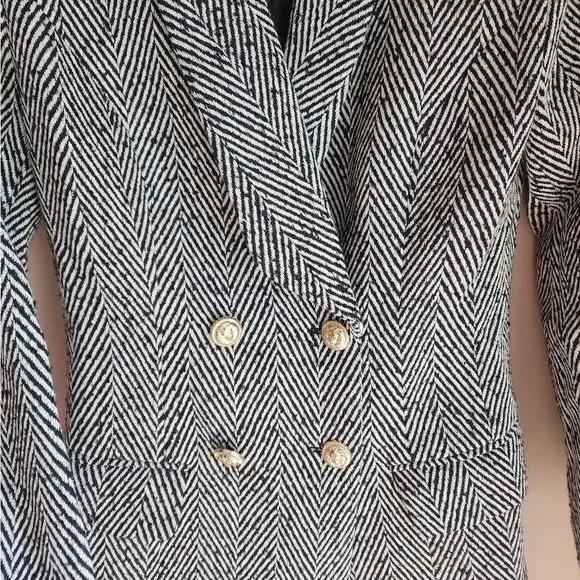 Double breasted striped wool coat - Picture 8 of 10